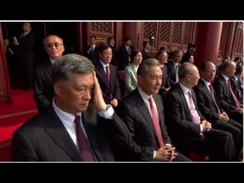 郑钦文澳网,首胜入账,萨巴伦卡女,大众彩票,彩票平台,快速开奖,安全购彩,彩票服务